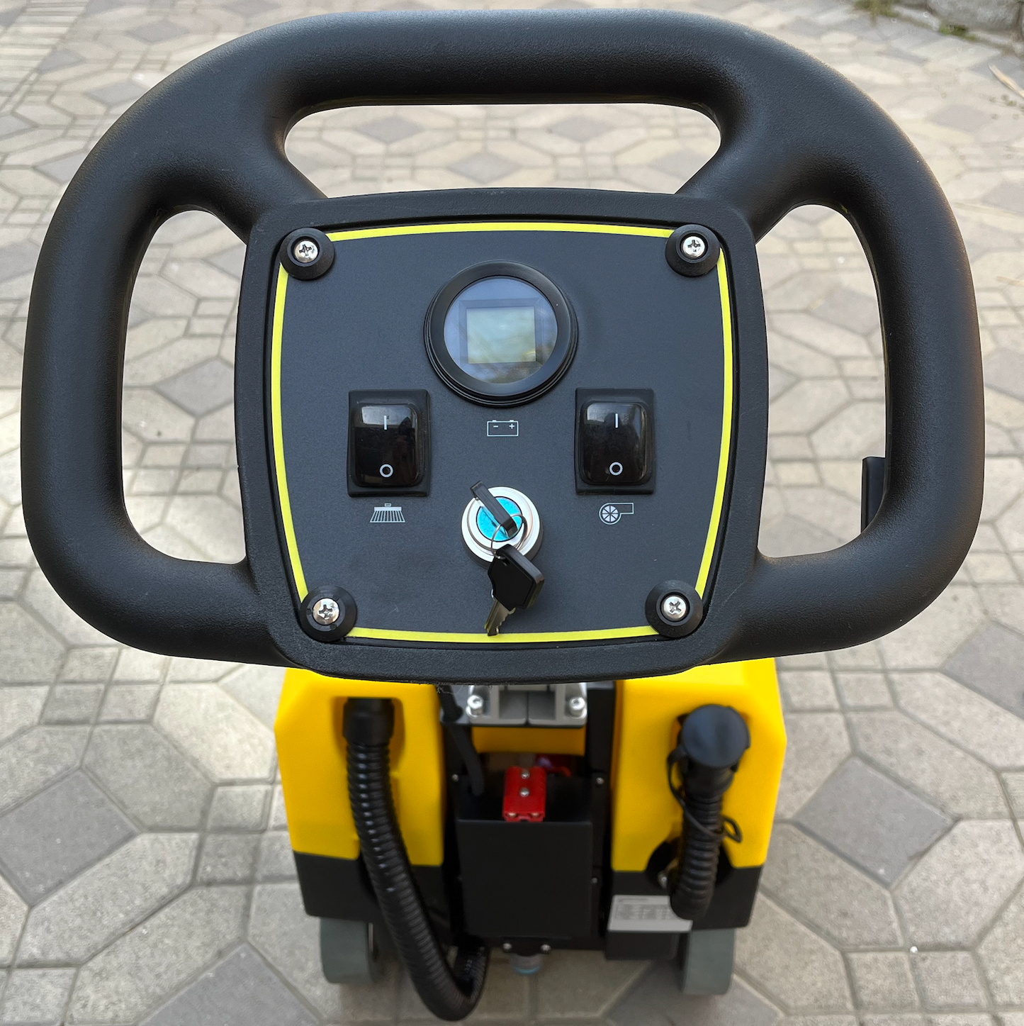 Official refurbished Battery Floor Scrubber C16, 16" Cleaning Path